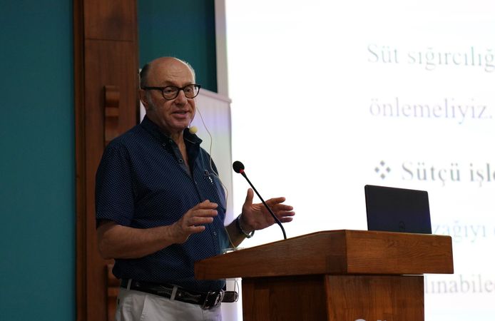 Tire’de süt üreticilerine, kapsamlı eğitim verildi