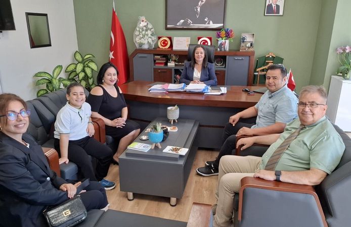 5. sınıf öğrencisi Ertuğrul, ilk kitabını yazdı