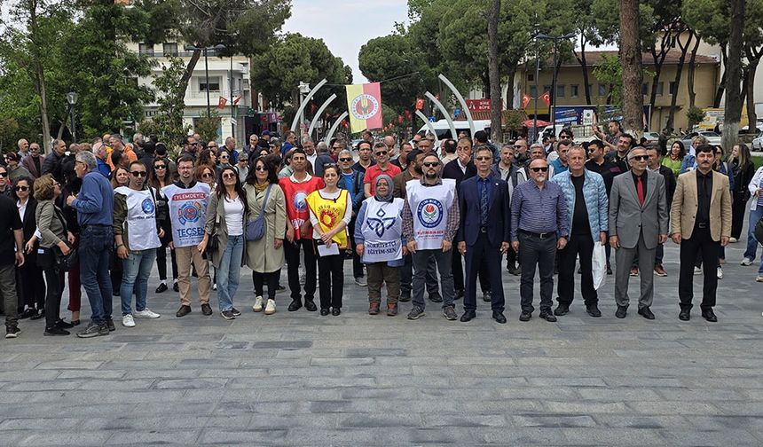 Öğretmenler meslektaşlarına sahip çıktı
