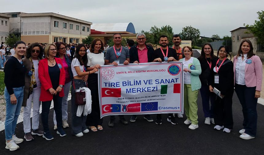Tireli öğrenciler İtalya’ya gitti