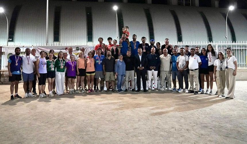 Türkiye Volo Şampiyonası Yer Oyunları Müsabakaları Tire’de gerçekleştirildi