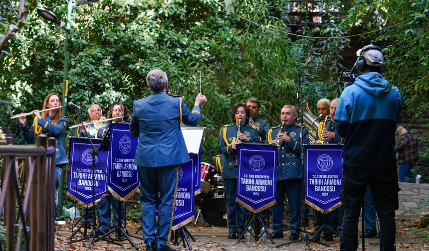 Canlı Yayında Türkiye'yi mest ettiler!