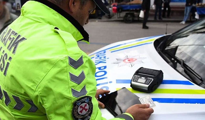 İzmir’de 1 haftada 31 bin 22 trafik cezası yazıldı