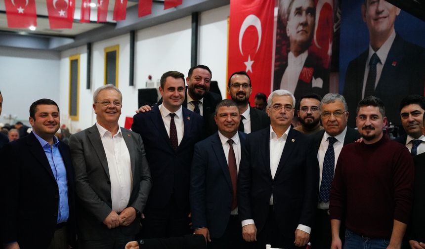CHP, Tire’de geniş katılımlı yemek düzenledi