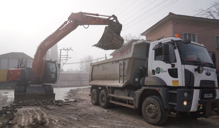 Yeniçiftlik’te beklenen yol yenileme çalışması başladı