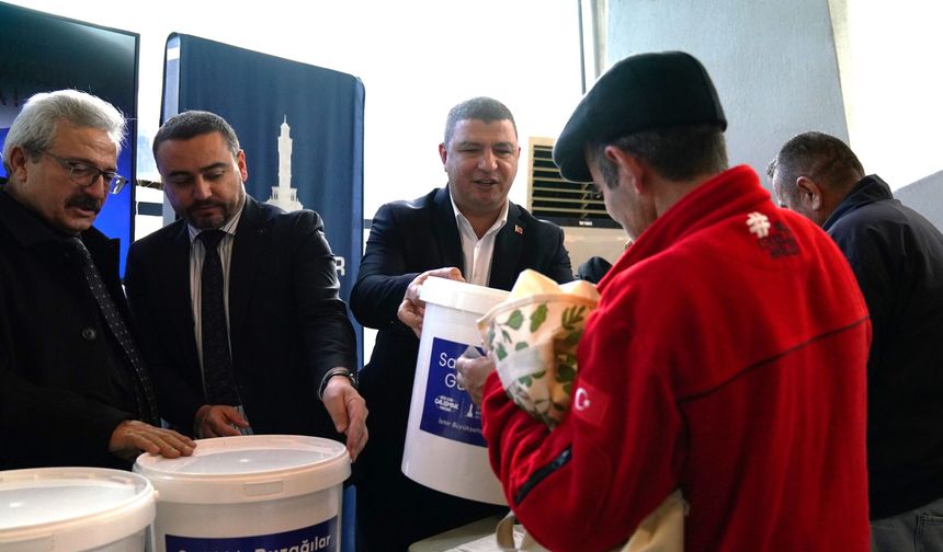 Tire’de Üreticiye Büyük Destek: Şap Hastalığına Karşı “Buzağı Kiti” Dağıtıldı
