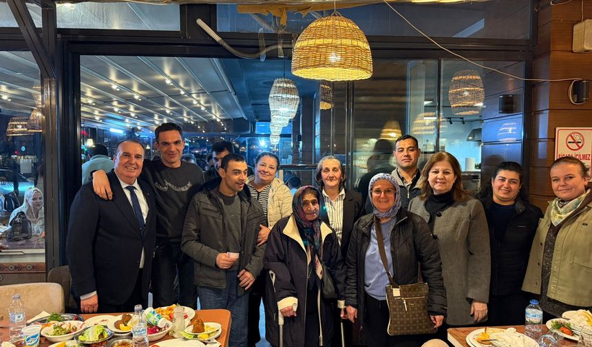 İş İnsanı Mehmet Nadir Delikanlı’dan Anlamlı İftar