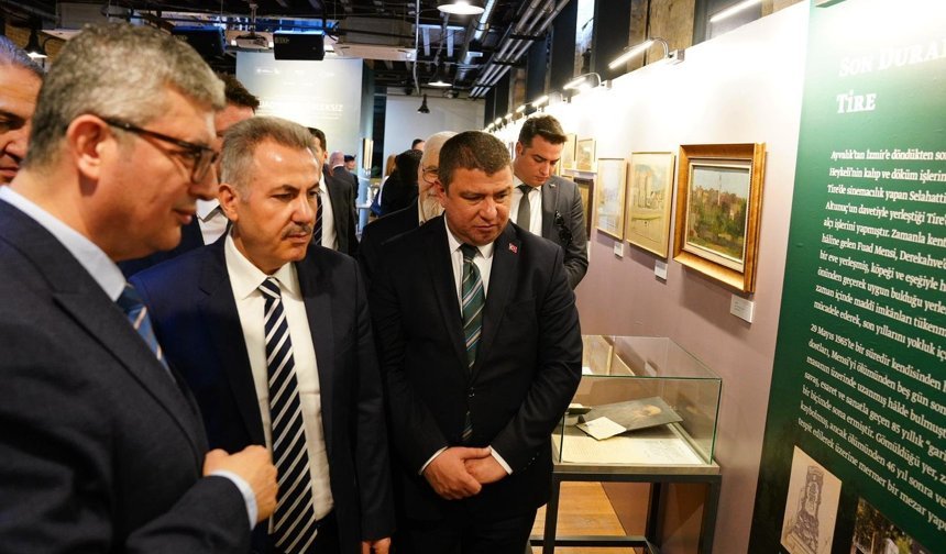 Fuad Mensi Dileksiz Sergisi, Tarihi Akın Pasajı’nda Açıldı