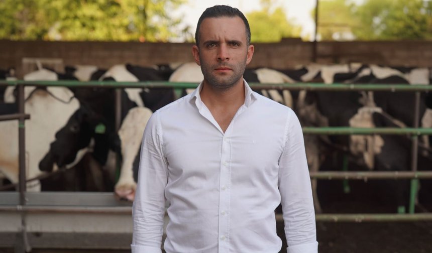 Yılmaz Köseoğlu, adaylıktan çekildiğini açıkladı