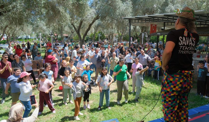 Özel öğrenciler ve aileleri “Engelsiz Piknik”te eğlendi