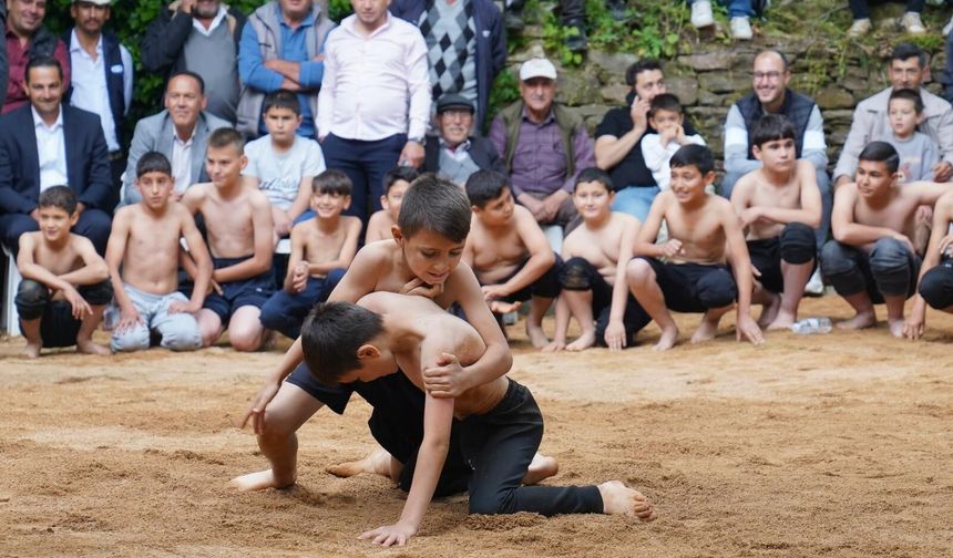 800 yıllık gelenek Büyükkemerdere’de yaşatıldı