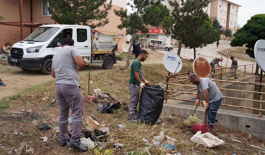TOKİ Mahallesi’nde kapsamlı temizlik ve çevre düzenlemesi