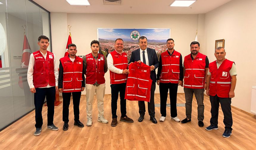 Kızılay’dan yeni Kaymakam’a ziyaret