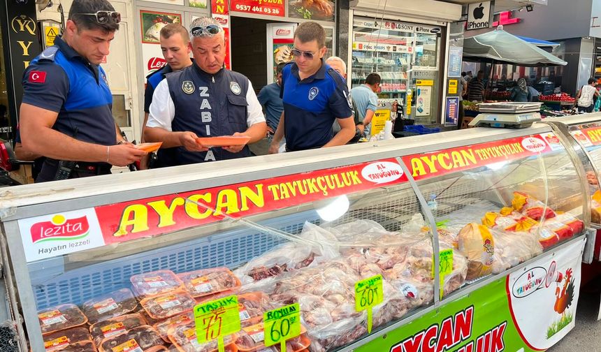 Tarihi Salı Pazarı’nda gıda denetimi