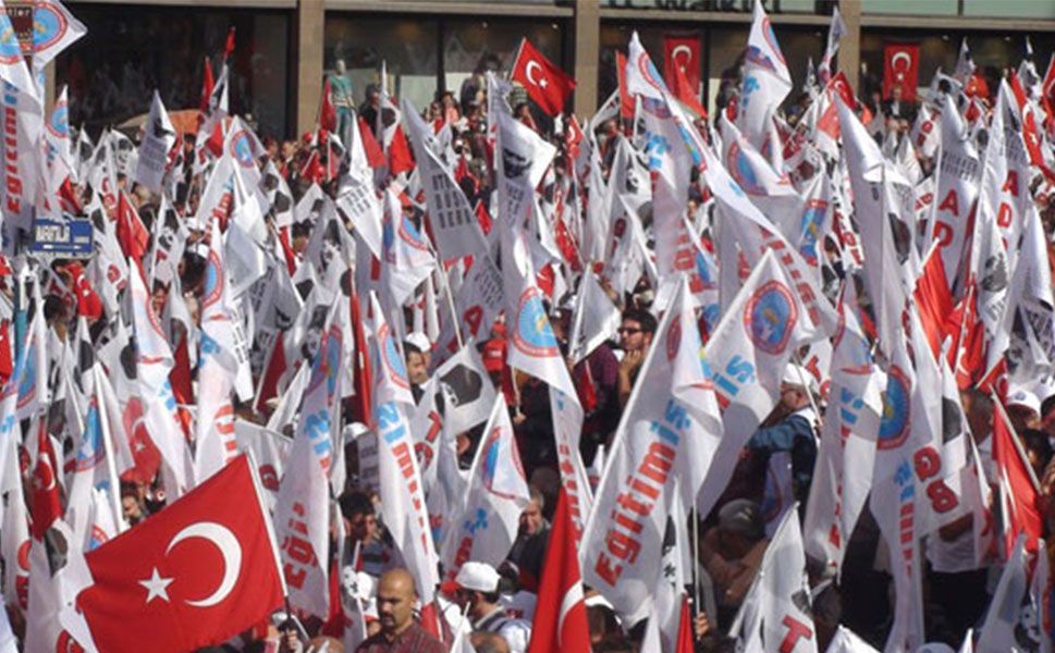 Eğitim İş: “Meslek onurumuz için mücadele ediyoruz”