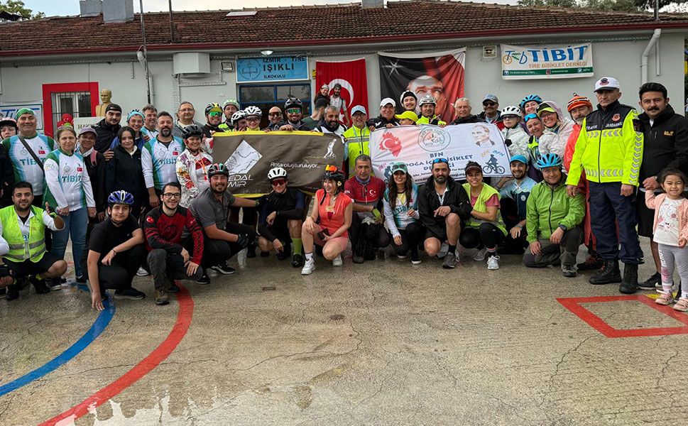 Heybedeki kitaplar, Işıklı Köyü çocuklarına gitti