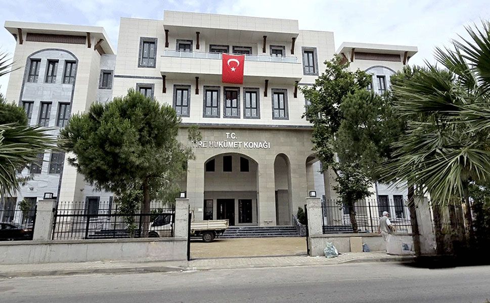 Tire Sosyal Yardımlaşma Vakfı grevde: İşlemler durdu!