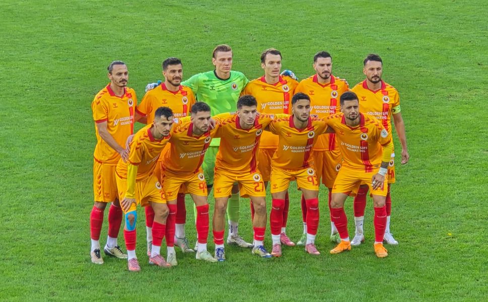 Tartışmalı kararlar, karşılaşmaya damga vurdu