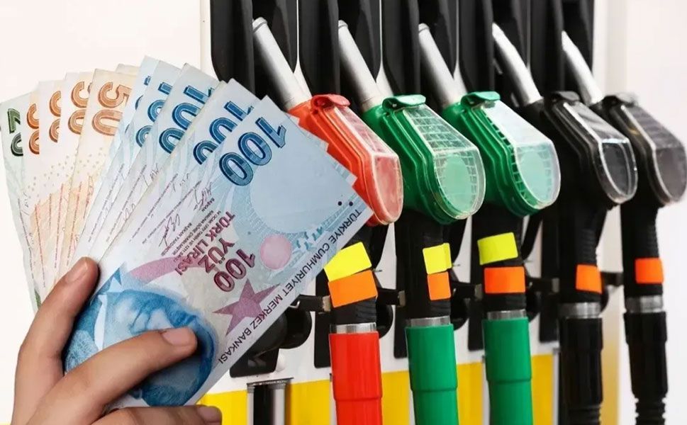 Benzine yine zam geliyor