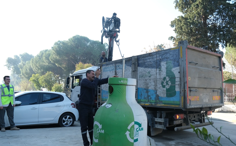 Tire’de Cam Atıklar Geri Dönüşüm İçin Toplanıyor