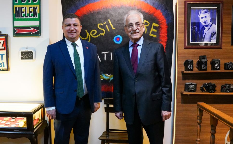 Murat Karayalçın, Tire’de konferans verdi