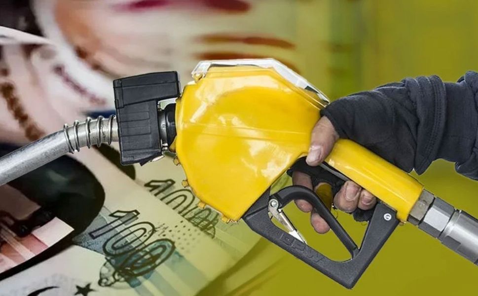 Akaryakıta tarihin en büyük zammı geliyor