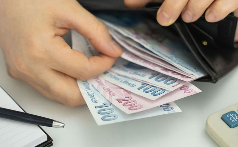 Hükümet asgari ücretle ilgili tartışmalara son noktayı koydu