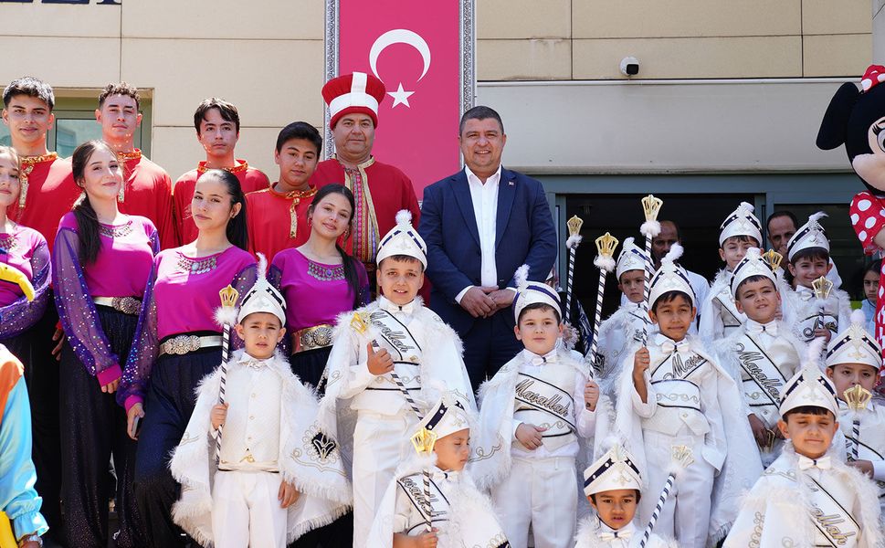Tire Belediyesi Geleneksel Sünnet Şöleni, coşkuyla gerçekleştirildi