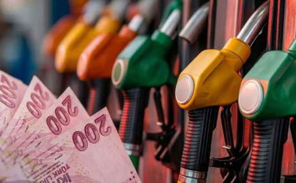 Akaryakıta yeni zam! Psikolojik sınır aşılıyor