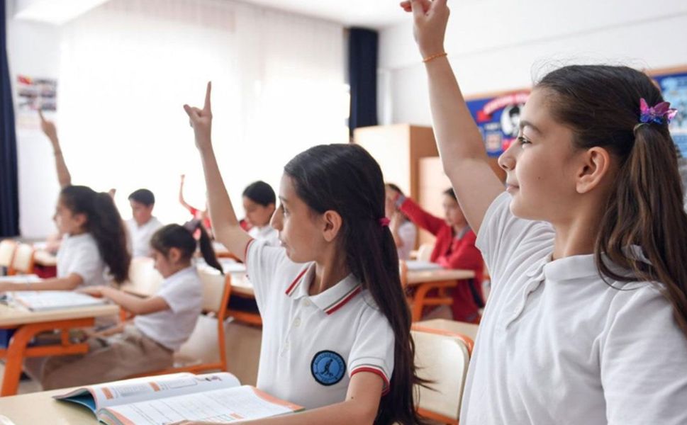 Öğrenciler ve veliler dikkat! Okul yönetmeliği sil baştan değişti