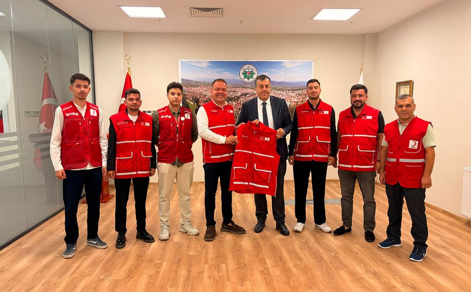 Kızılay’dan yeni Kaymakam’a ziyaret