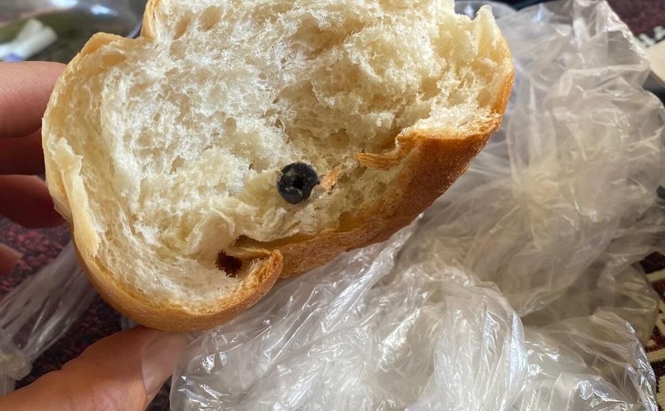 Ekmeğin içinden vida çıktı, Zabıta işlem yaptı
