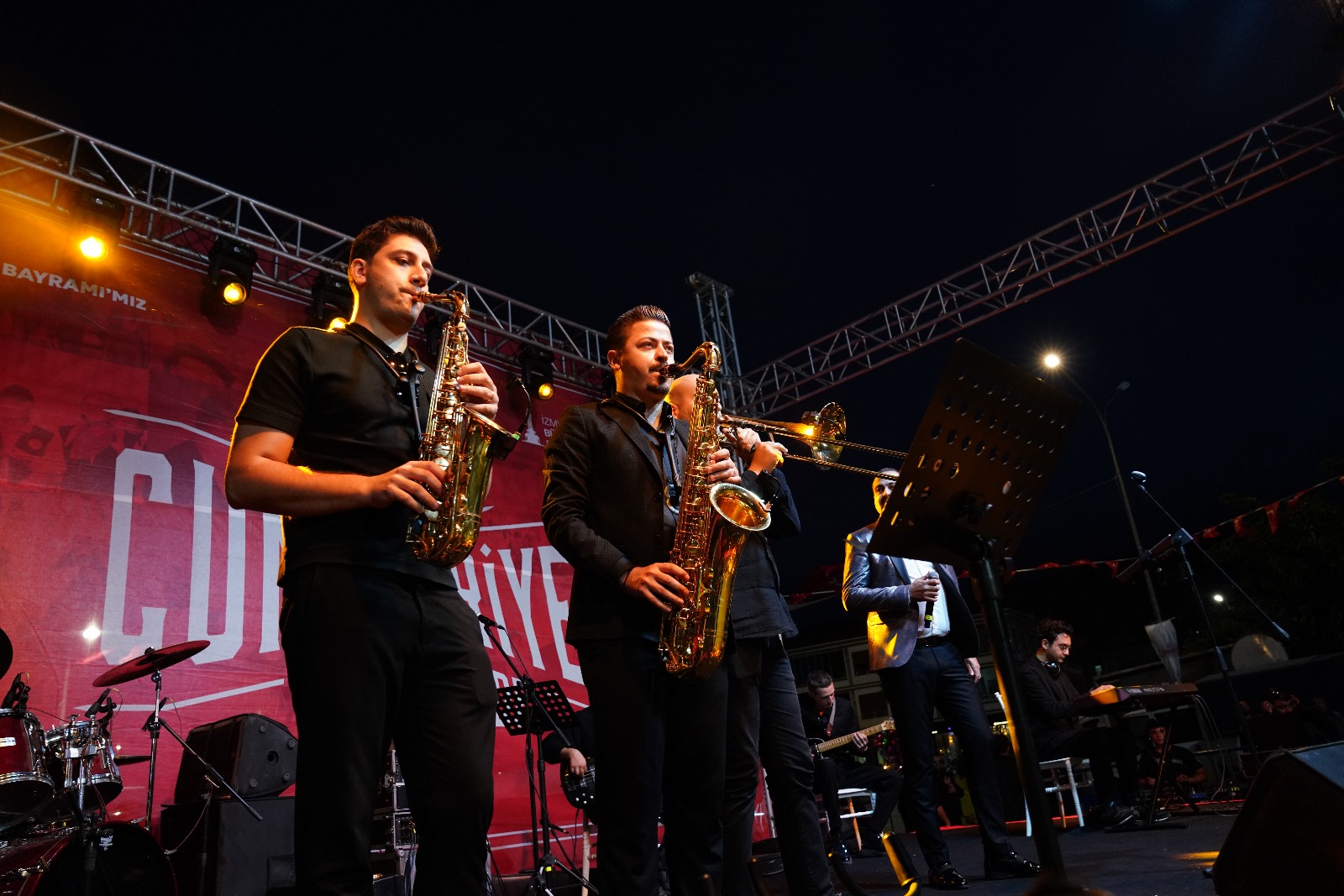 Whatsapp Image 2025 10 27 At 22.16.42 (2)