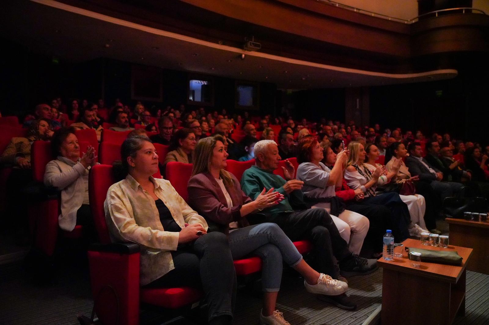 Whatsapp Image 2025 10 30 At 21.54.41 (1)