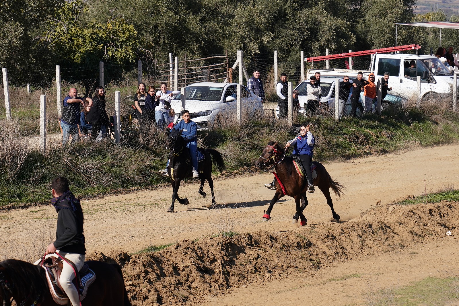 Whatsapp Image 2025 11 16 At 15.28.10