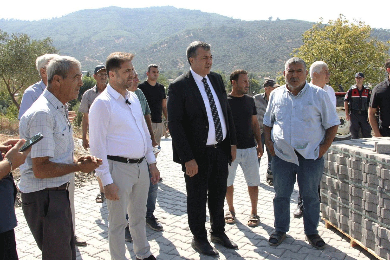 Kaymakam Yakuta gidilmedik köy bırakmayacak