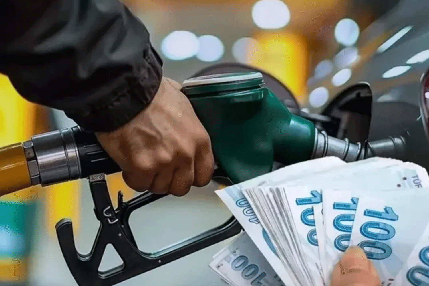 Benzine tüm zamanların en büyük zammı kapıda!