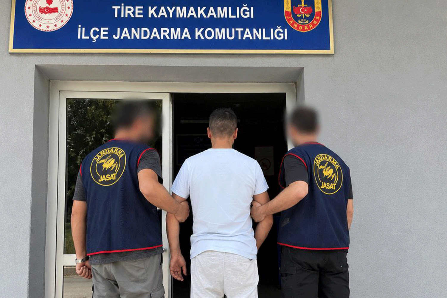 6 yılla aranıyordu, Tire Jandarması yakaladı